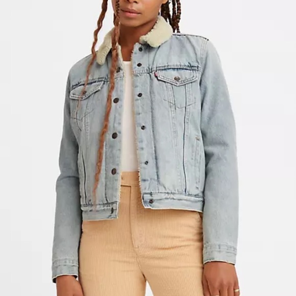 Levi’s Premium Original Sherpa Trucker Jacket - Picture 1 of 6